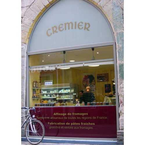 Détails : CREMERIE DE LA HALLE à Cahors ( crèmerie Marty ), crèmerie, fromagerie, boutique de spécialités régionales du quercy, crémier à Cahors