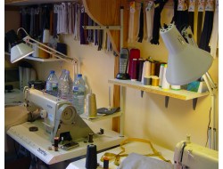 MARYLEN RETOUCH' chez MARYLEN Cahors, atelier de retouche de vêtement, réparation de vêtements, ourlets, recoupe, chez MARYLEN à Cahors